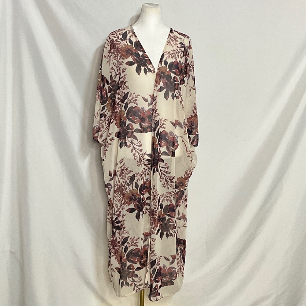 Emory Park Long Cream and Plum Floral Kimono